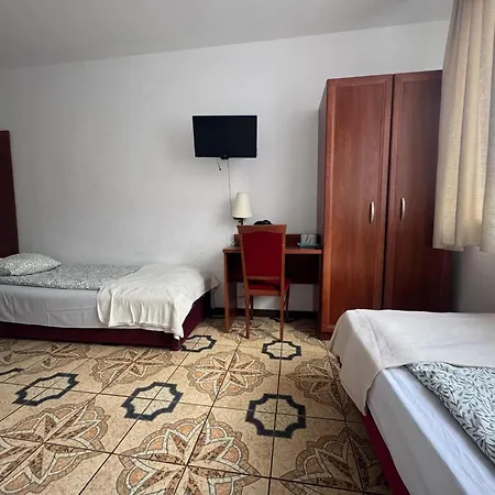 Osrodek Wypoczynkowy Mazowsze W *