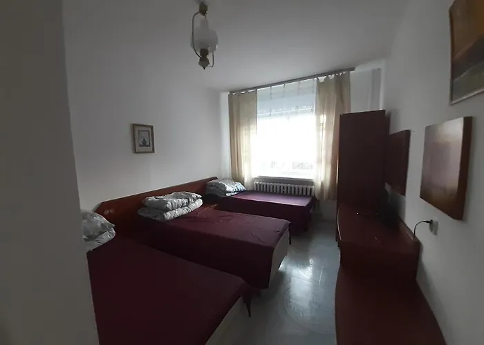 Pensjonat Mazowsze W *